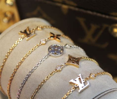 louis vuitton women's accessories|Louis Vuitton jewllery.